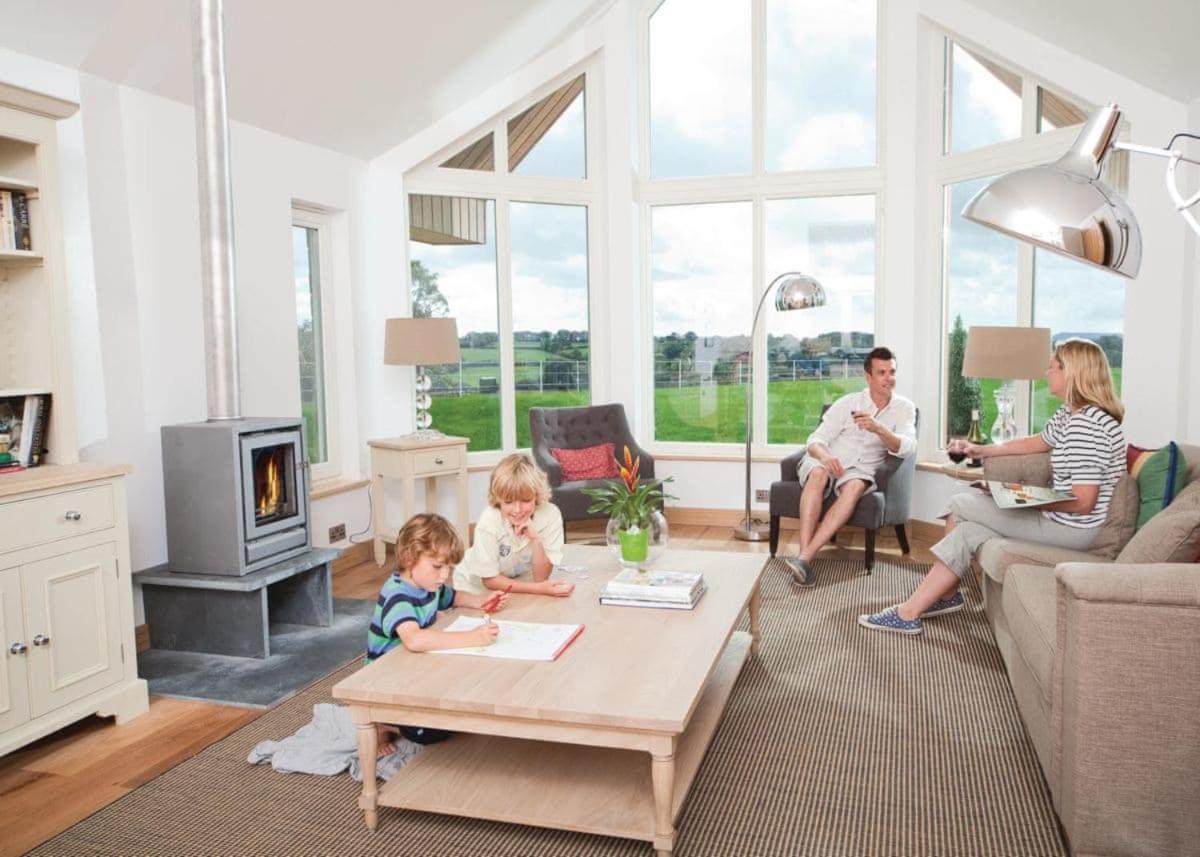 Swandown Lodges Chard Extérieur photo