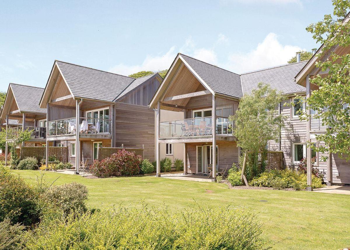 Swandown Lodges Chard Extérieur photo