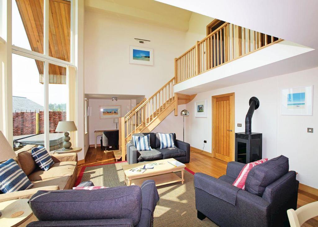 Swandown Lodges Chard Extérieur photo
